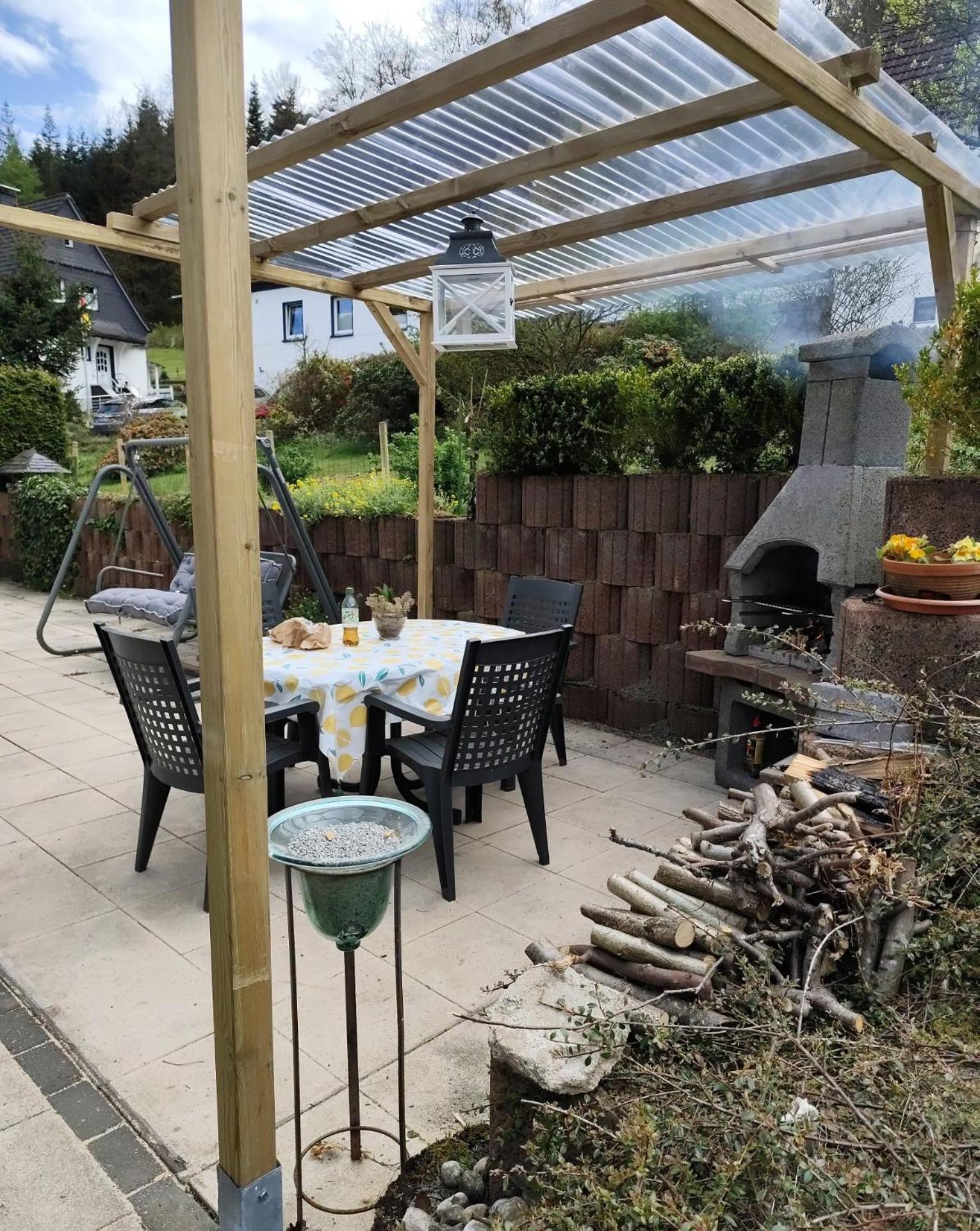 Yalet Ferienhaus 2 Appartementen Vlakbij Willingen Brilon-Wald Bagian luar foto