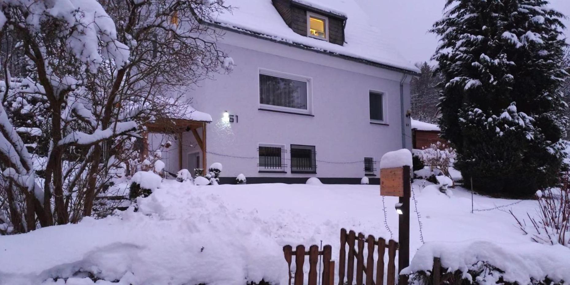 Yalet Ferienhaus 2 Appartementen Vlakbij Willingen Brilon-Wald Bagian luar foto